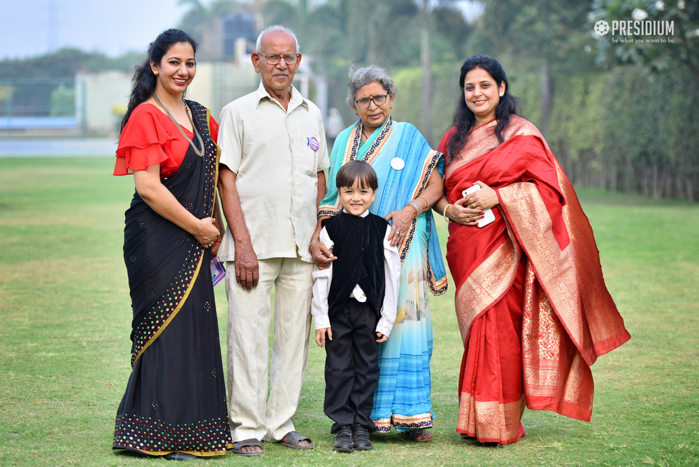 Presidium Rajnagar, PRESIDIANS CELEBRATE GRANDPARENTS DAY WITH ELDERLY LOVE